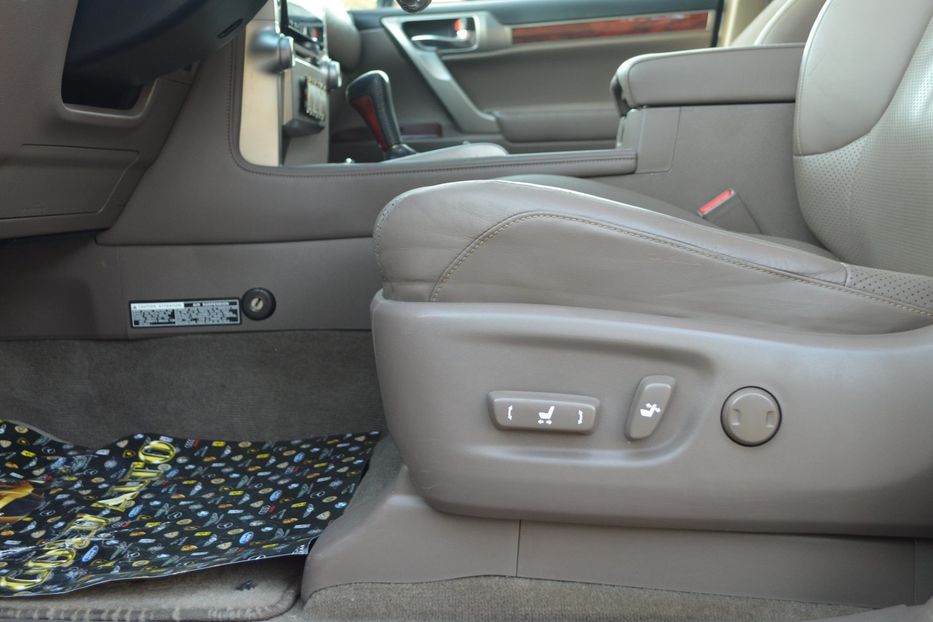 Продам Lexus GX 460 2012 года в Одессе