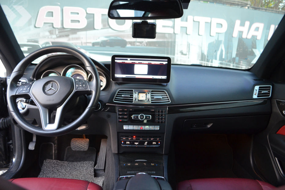 Продам Mercedes-Benz E-Class  200 7G-Tronic(184 л.с.) 2014 года в Киеве