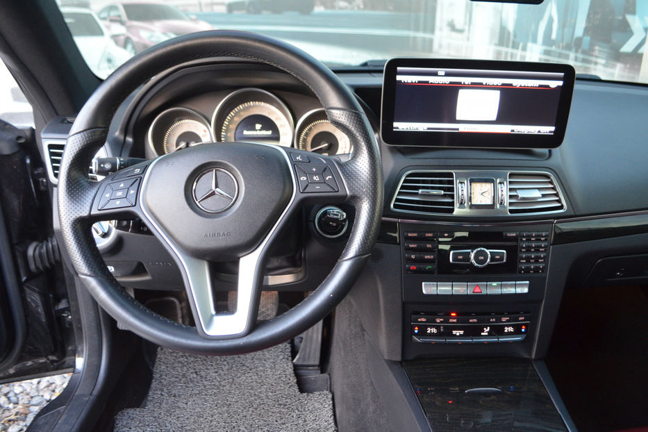 Продам Mercedes-Benz E-Class  200 7G-Tronic(184 л.с.) 2014 года в Киеве