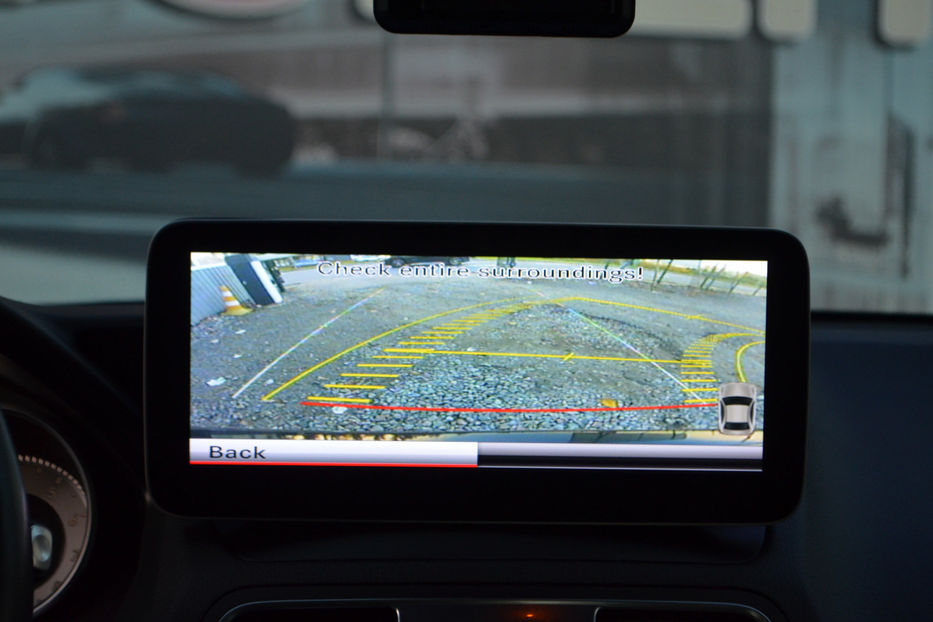 Продам Mercedes-Benz E-Class  200 7G-Tronic(184 л.с.) 2014 года в Киеве