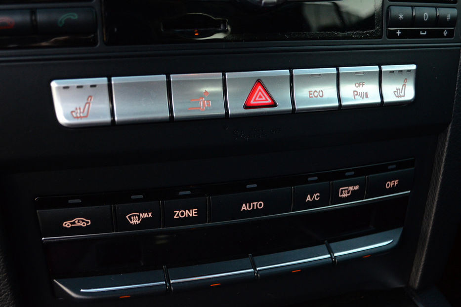 Продам Mercedes-Benz E-Class  200 7G-Tronic(184 л.с.) 2014 года в Киеве