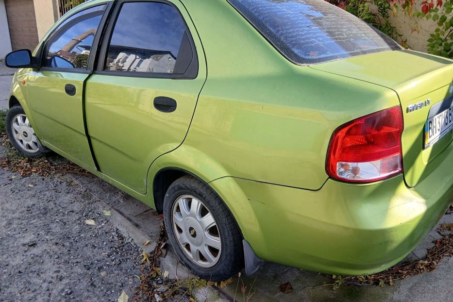Продам Chevrolet Aveo офицал 2005 года в Одессе
