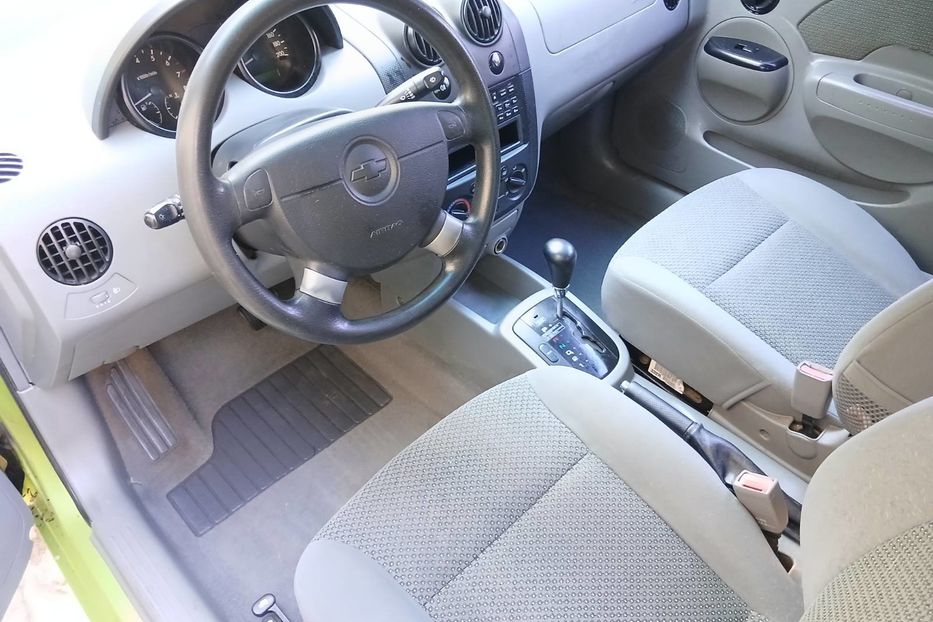 Продам Chevrolet Aveo офицал 2005 года в Одессе