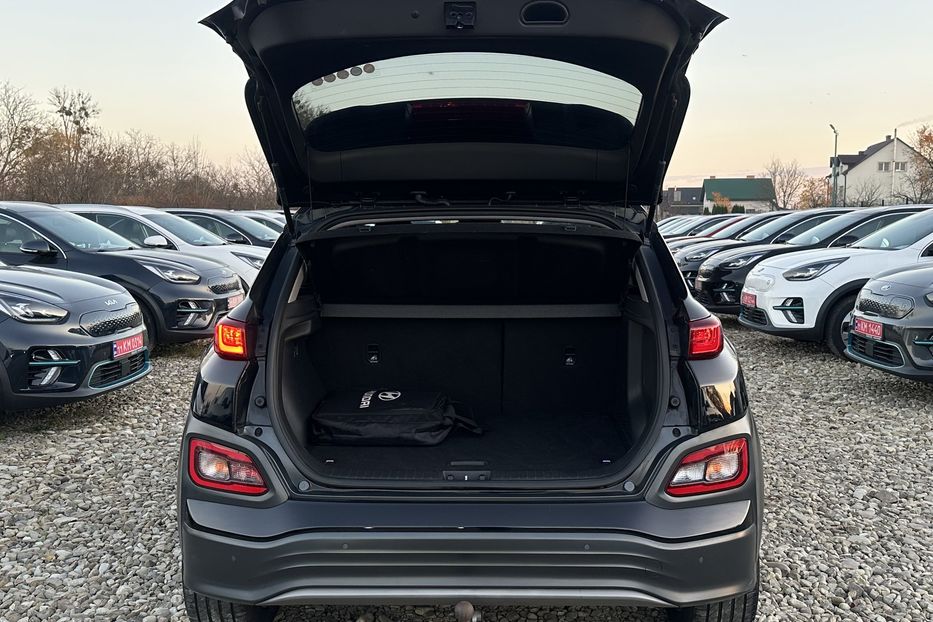 Продам Hyundai Kona 64kWhМакс.комплектація PREMIUM 2020 года в Львове