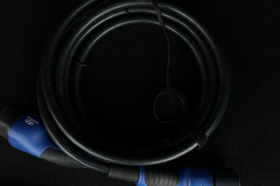 Продам Hyundai Kona 64kWhМакс.комплектація PREMIUM 2020 года в Львове