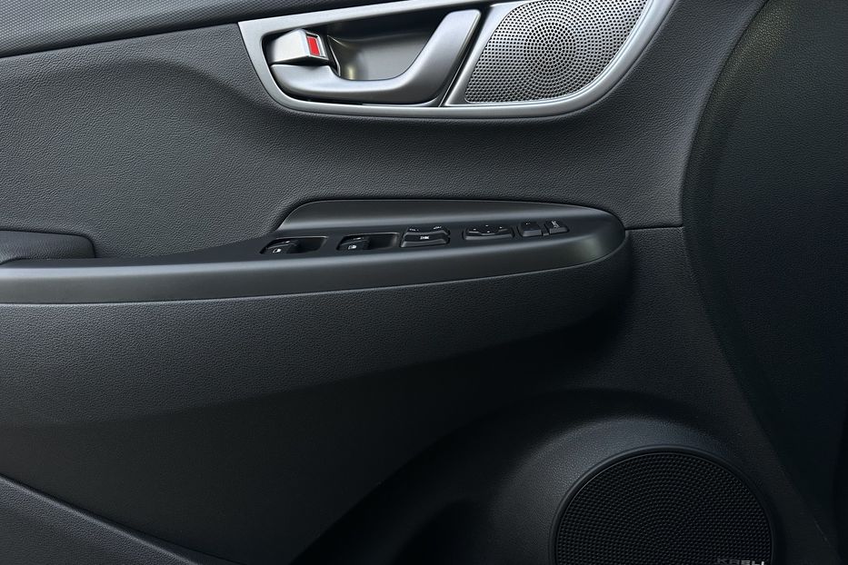 Продам Hyundai Kona 64kWhМакс.комплектація PREMIUM 2020 года в Львове