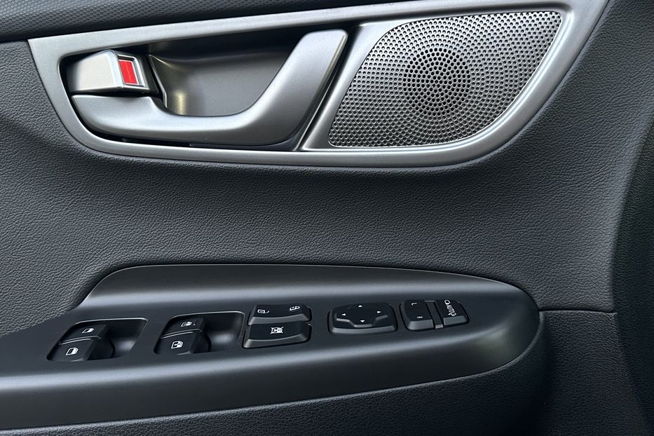 Продам Hyundai Kona 64kWhМакс.комплектація PREMIUM 2020 года в Львове