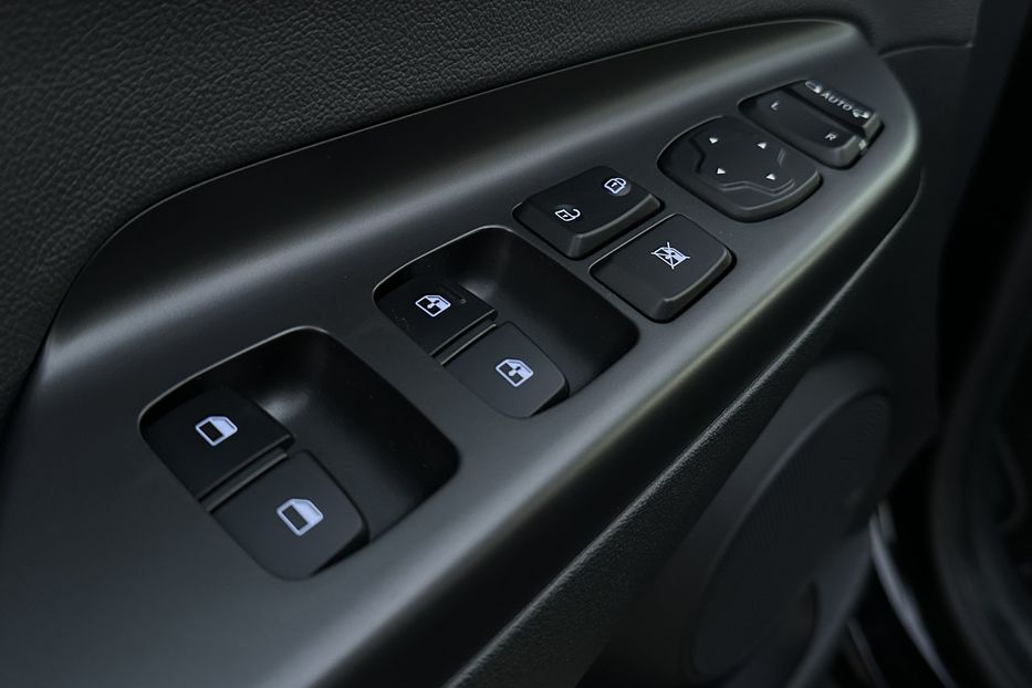 Продам Hyundai Kona 64kWhМакс.комплектація PREMIUM 2020 года в Львове