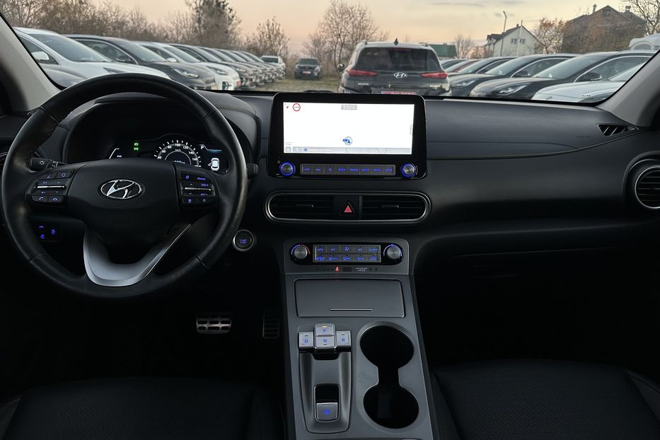 Продам Hyundai Kona 64kWhМакс.комплектація PREMIUM 2020 года в Львове