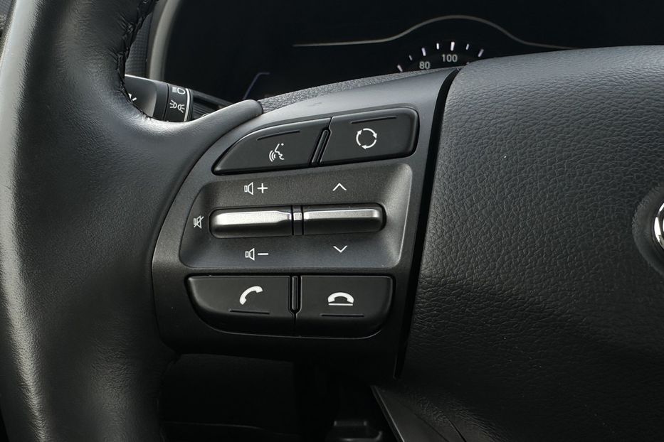 Продам Hyundai Kona 64kWhМакс.комплектація PREMIUM 2020 года в Львове