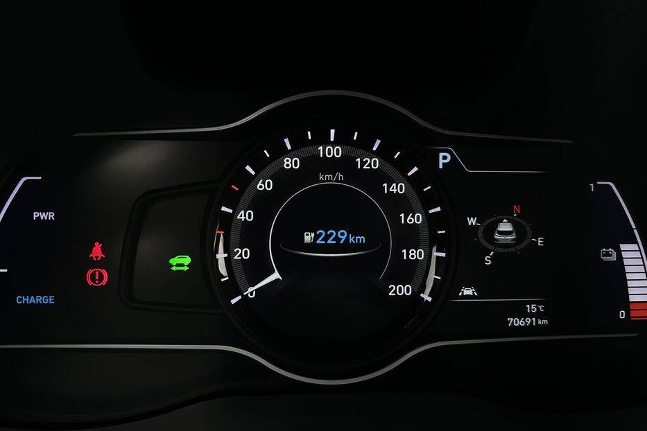 Продам Hyundai Kona 64kWhМакс.комплектація PREMIUM 2020 года в Львове