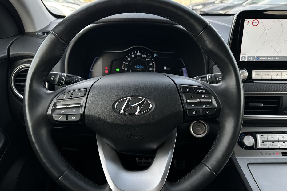 Продам Hyundai Kona 64kWhМакс.комплектація PREMIUM 2020 года в Львове
