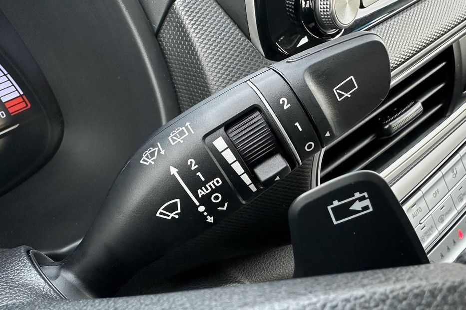 Продам Hyundai Kona 64kWhМакс.комплектація PREMIUM 2020 года в Львове