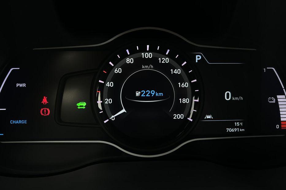 Продам Hyundai Kona 64kWhМакс.комплектація PREMIUM 2020 года в Львове