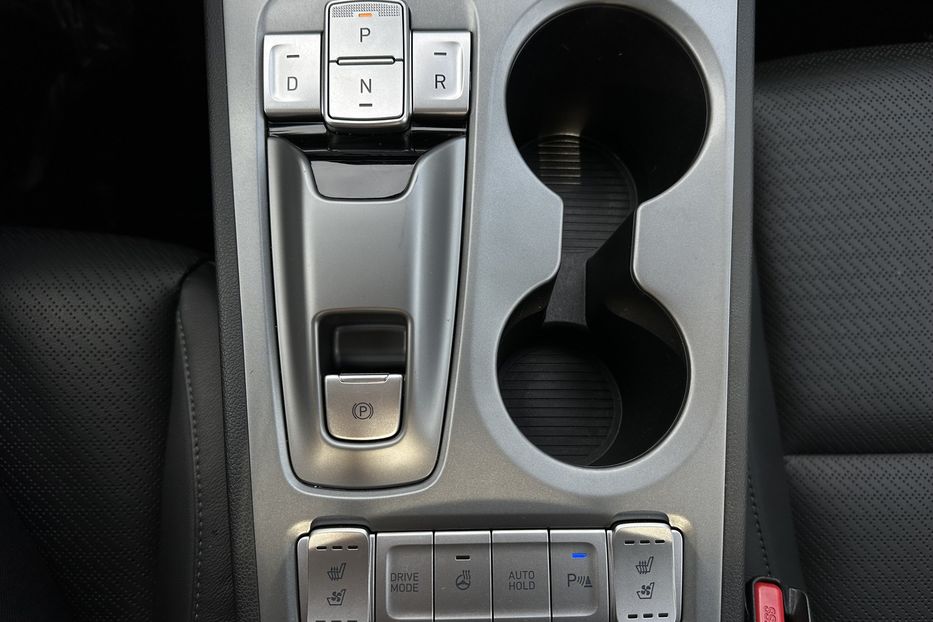 Продам Hyundai Kona 64kWhМакс.комплектація PREMIUM 2020 года в Львове