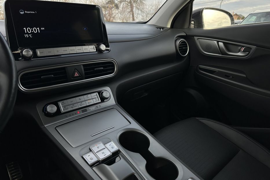 Продам Hyundai Kona 64kWhМакс.комплектація PREMIUM 2020 года в Львове