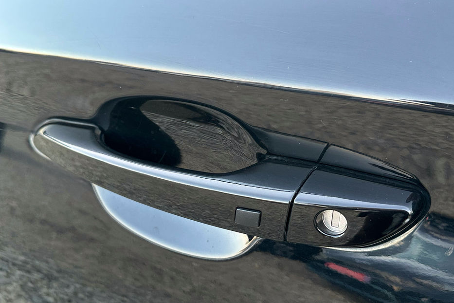 Продам Hyundai Kona 64kWhМакс.комплектація PREMIUM 2020 года в Львове