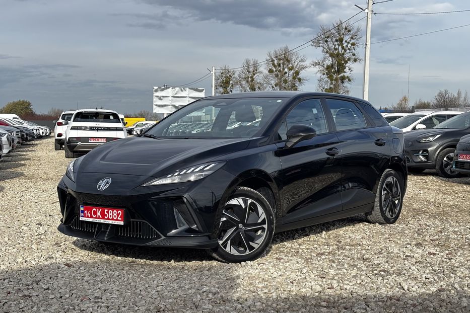 Продам MG 6 Standard 5D авто в дорозі  2023 года в Львове