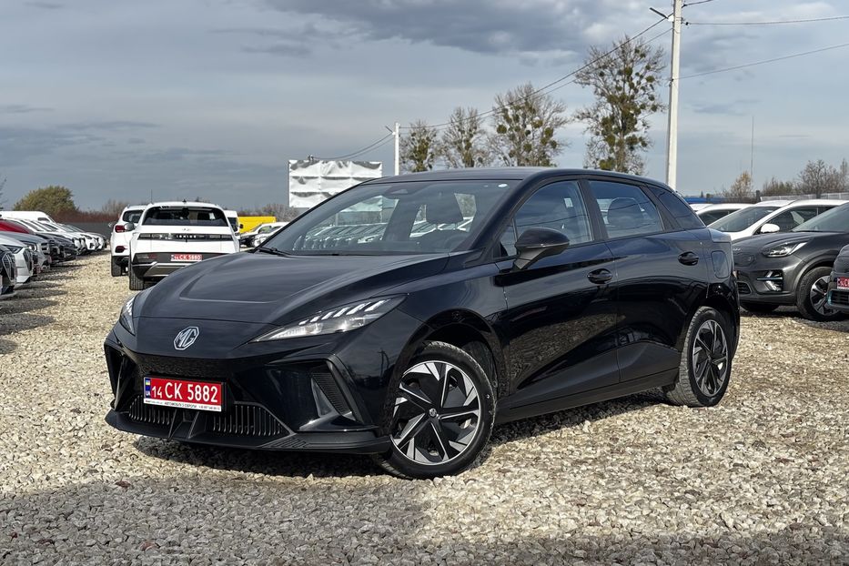 Продам MG 6 Standard 5D авто в дорозі  2023 года в Львове