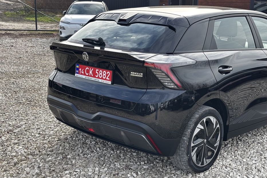 Продам MG 6 Standard 5D авто в дорозі  2023 года в Львове