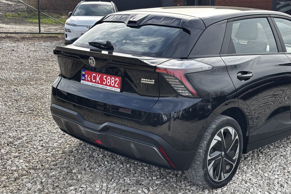 Продам MG 6 Standard 5D авто в дорозі  2023 года в Львове