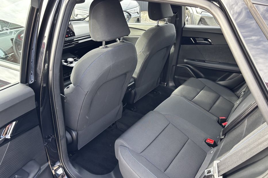 Продам MG 6 Standard 5D авто в дорозі  2023 года в Львове