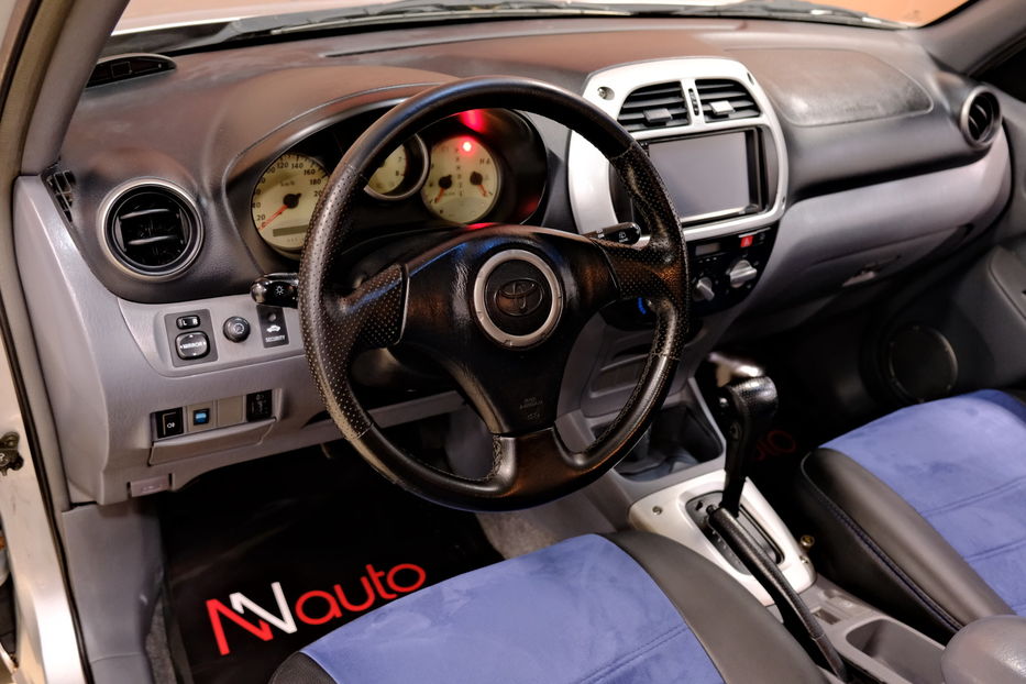 Продам Toyota Rav 4 2001 года в Одессе