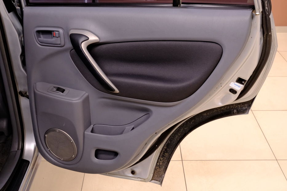 Продам Toyota Rav 4 2001 года в Одессе