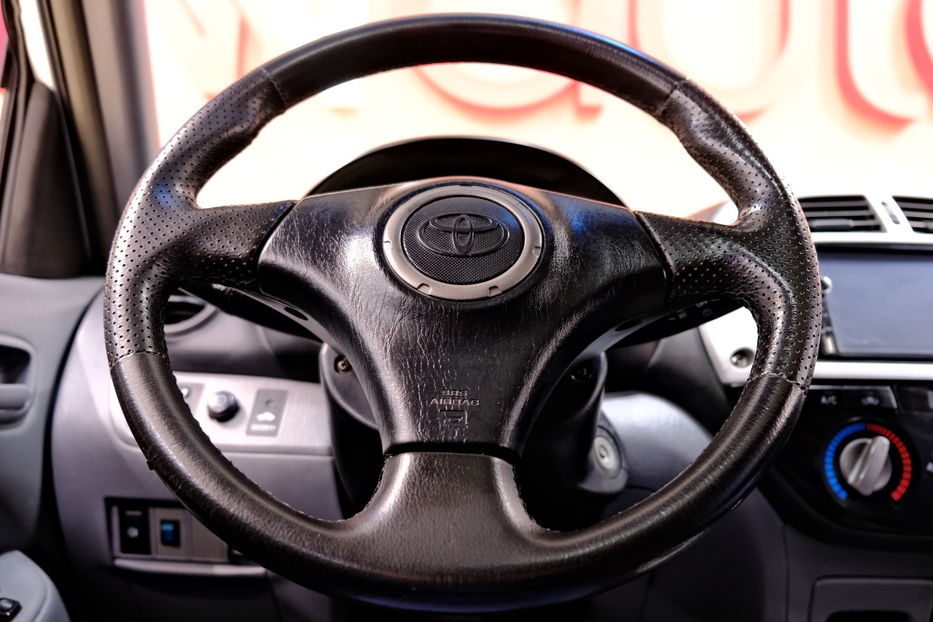 Продам Toyota Rav 4 2001 года в Одессе