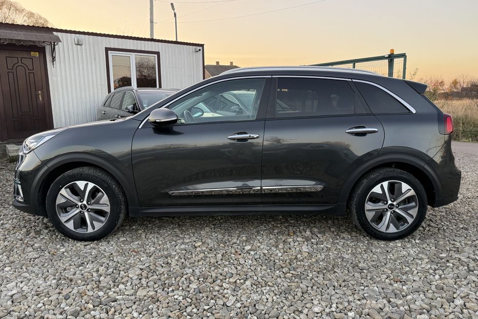Продам Kia Niro 64кВт Макс.комплектація! ЛЮК! 2021 года в Львове