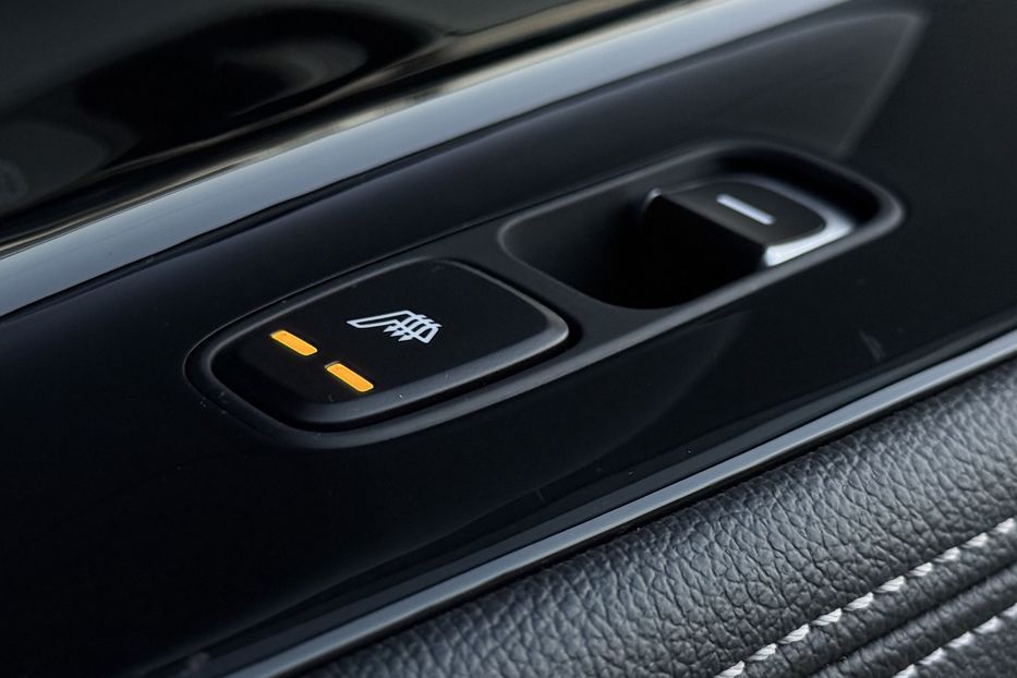 Продам Kia Niro 64кВт Макс.комплектація! ЛЮК! 2021 года в Львове