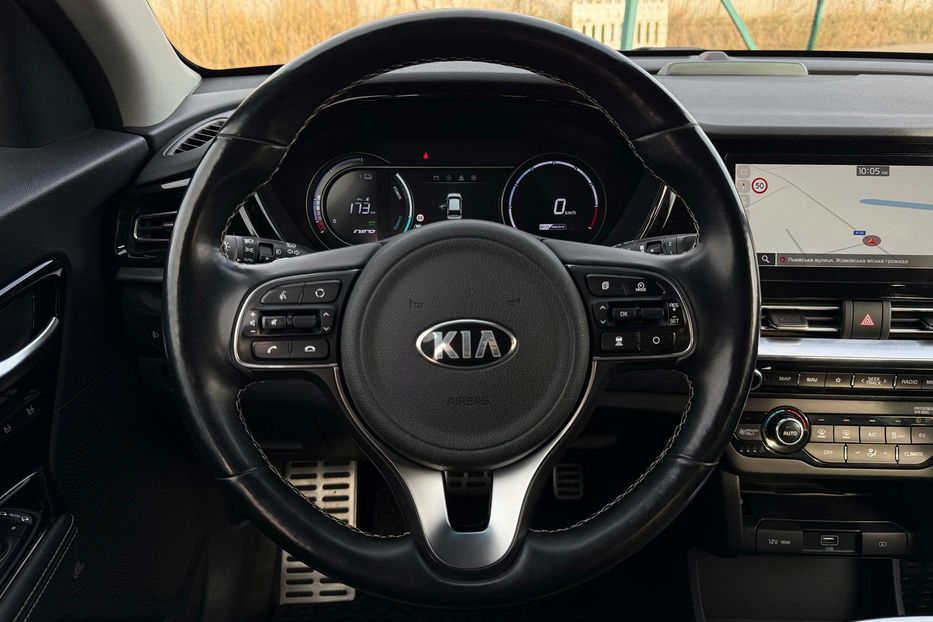 Продам Kia Niro 64кВт Макс.комплектація! ЛЮК! 2021 года в Львове