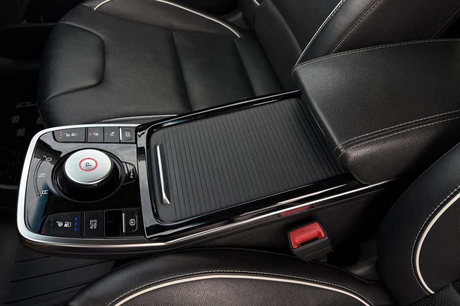 Продам Kia Niro 64кВт Макс.комплектація! ЛЮК! 2021 года в Львове