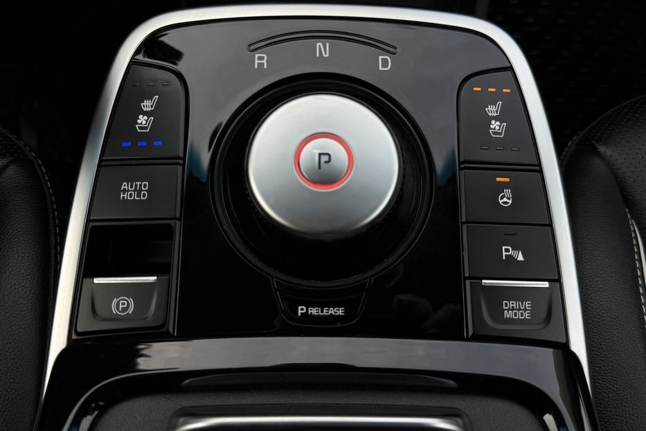 Продам Kia Niro 64кВт Макс.комплектація! ЛЮК! 2021 года в Львове