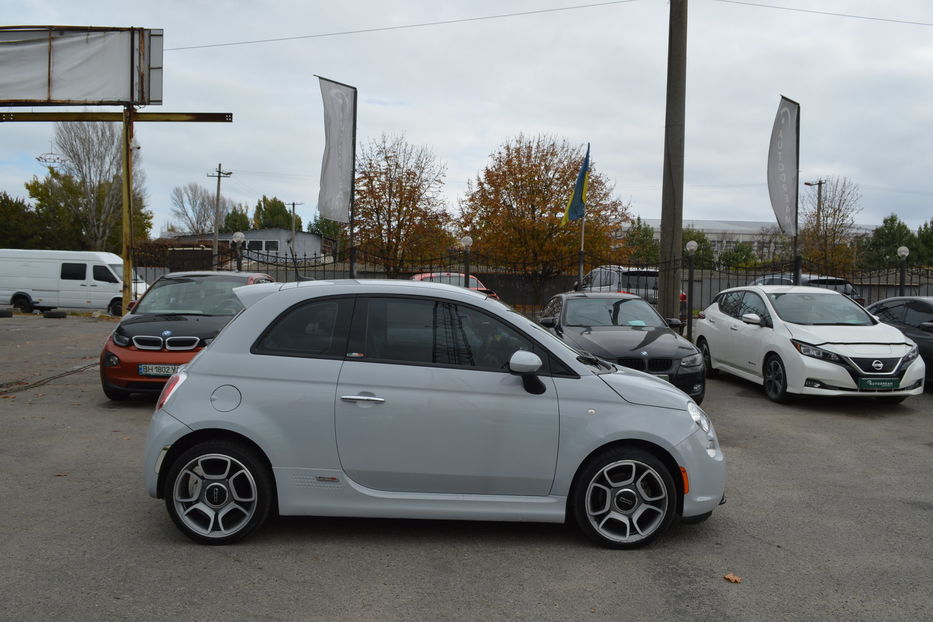 Продам Fiat 500 е limited edition 2017 года в Одессе