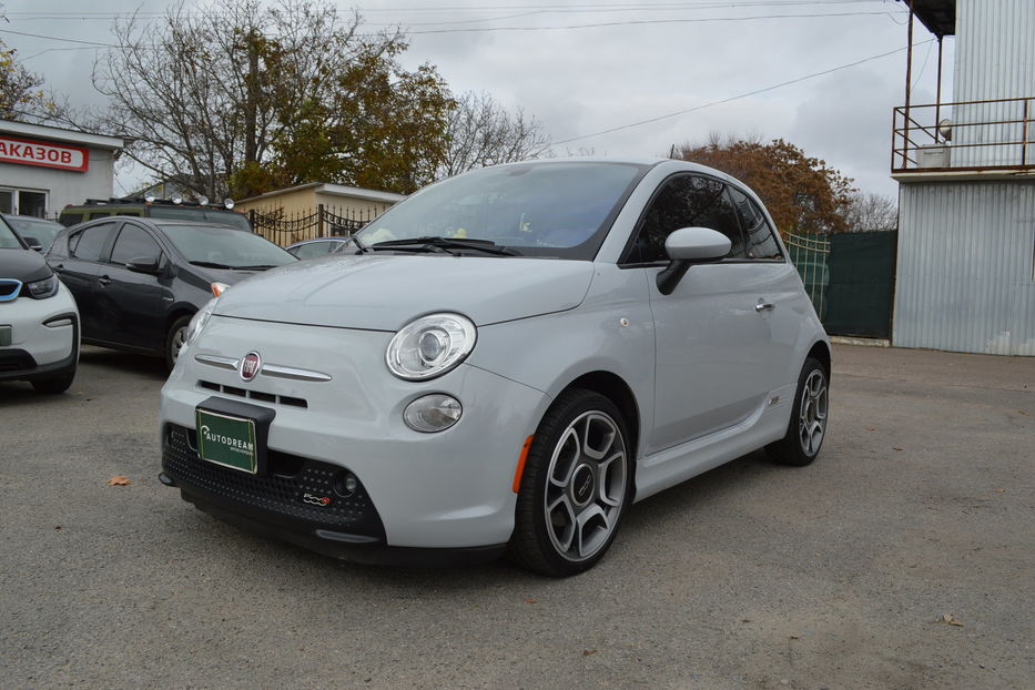 Продам Fiat 500 е limited edition 2017 года в Одессе