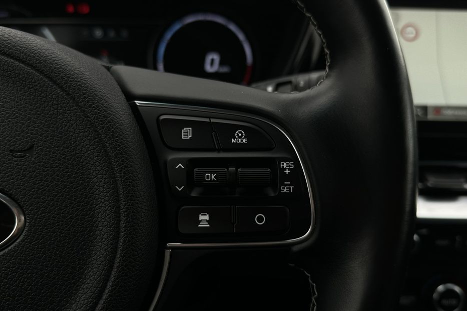 Продам Kia Niro 64кВтТепловийПідгрвсидінькерма 2021 года в Львове