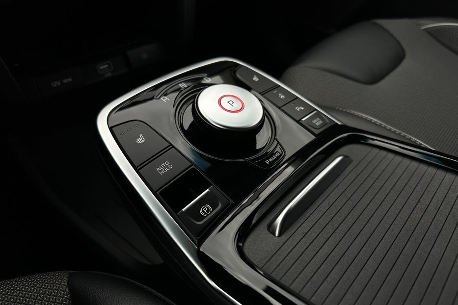 Продам Kia Niro 64кВтТепловийПідгрвсидінькерма 2021 года в Львове