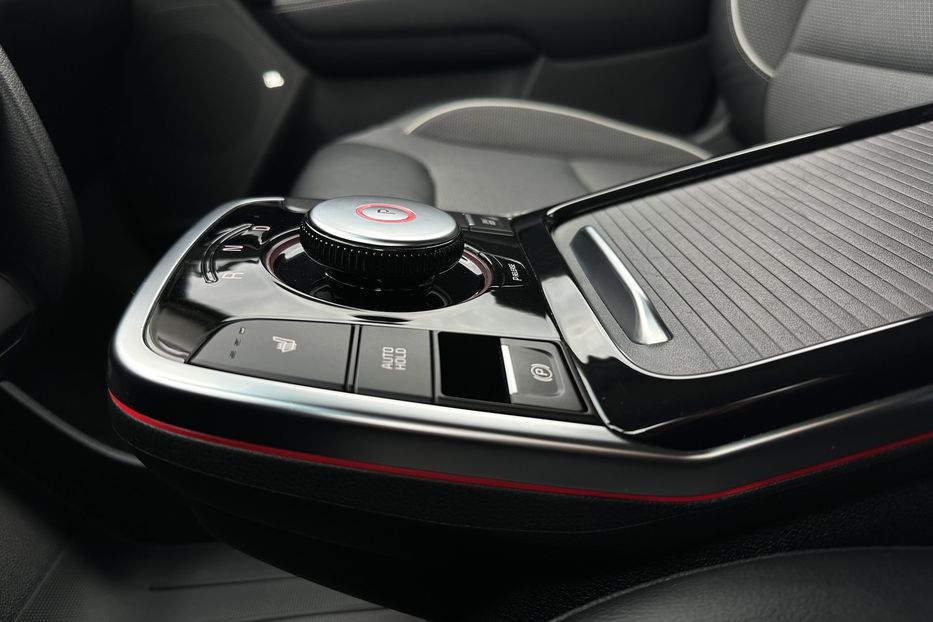 Продам Kia Niro 64кВтТепловийПідгрвсидінькерма 2021 года в Львове