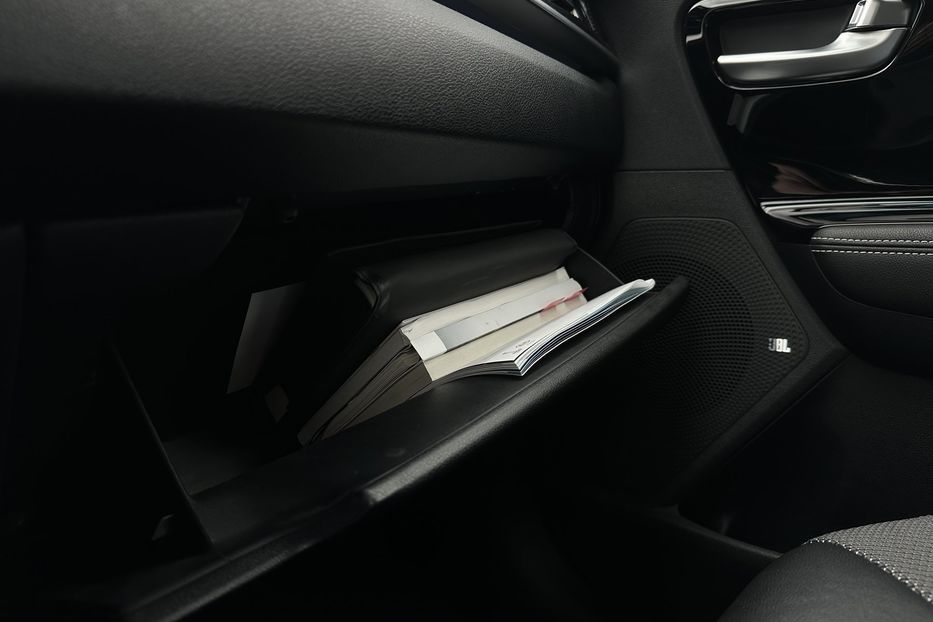 Продам Kia Niro 64кВтТепловийПідгрвсидінькерма 2021 года в Львове