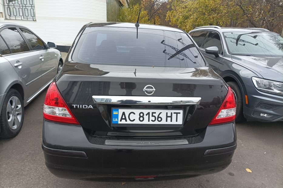 Продам Nissan TIIDA офицал 2010 года в Одессе