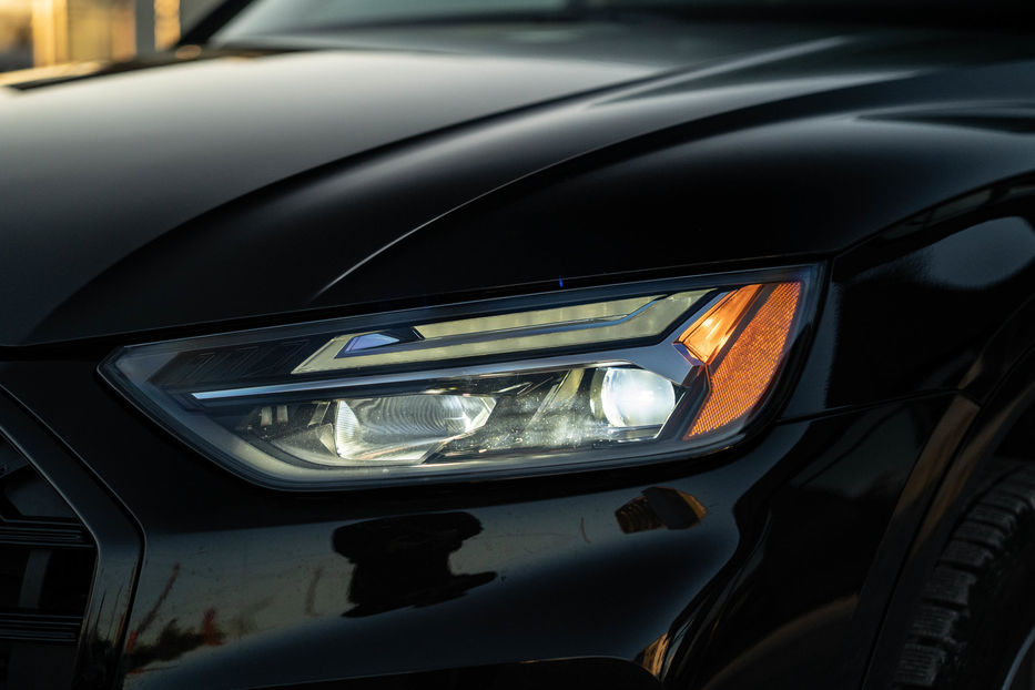 Продам Audi Q5 Premium Plus 2021 года в Черновцах