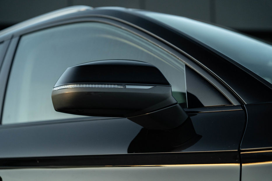 Продам Audi Q5 Premium Plus 2021 года в Черновцах