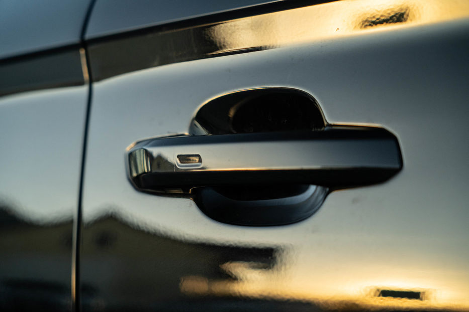 Продам Audi Q5 Premium Plus 2021 года в Черновцах