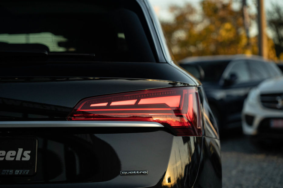 Продам Audi Q5 Premium Plus 2021 года в Черновцах