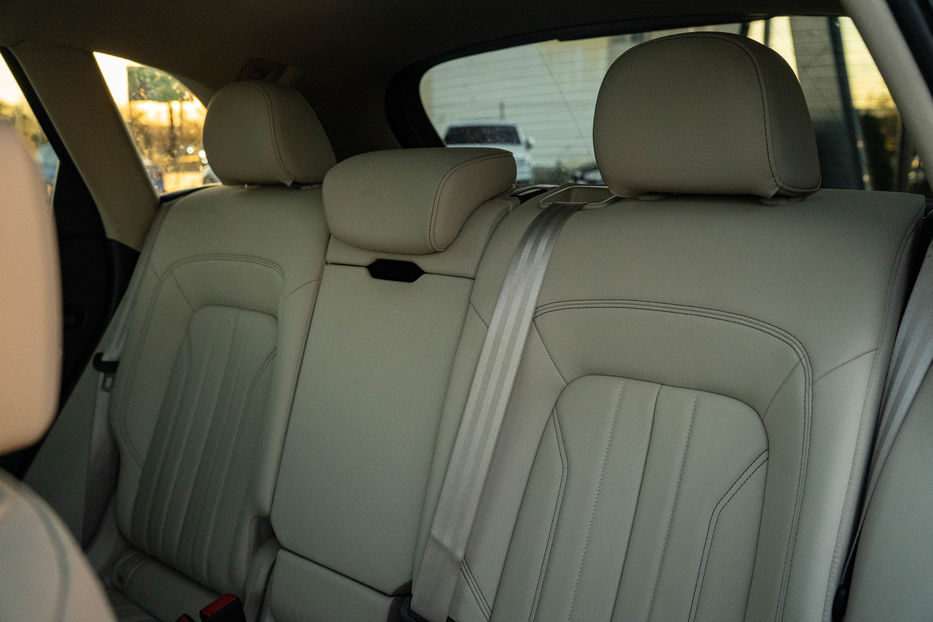 Продам Audi Q5 Premium Plus 2021 года в Черновцах