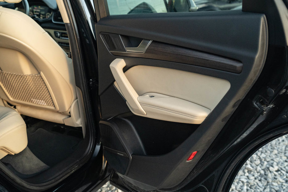 Продам Audi Q5 Premium Plus 2021 года в Черновцах