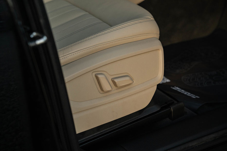 Продам Audi Q5 Premium Plus 2021 года в Черновцах