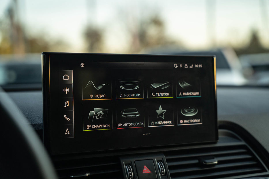 Продам Audi Q5 Premium Plus 2021 года в Черновцах