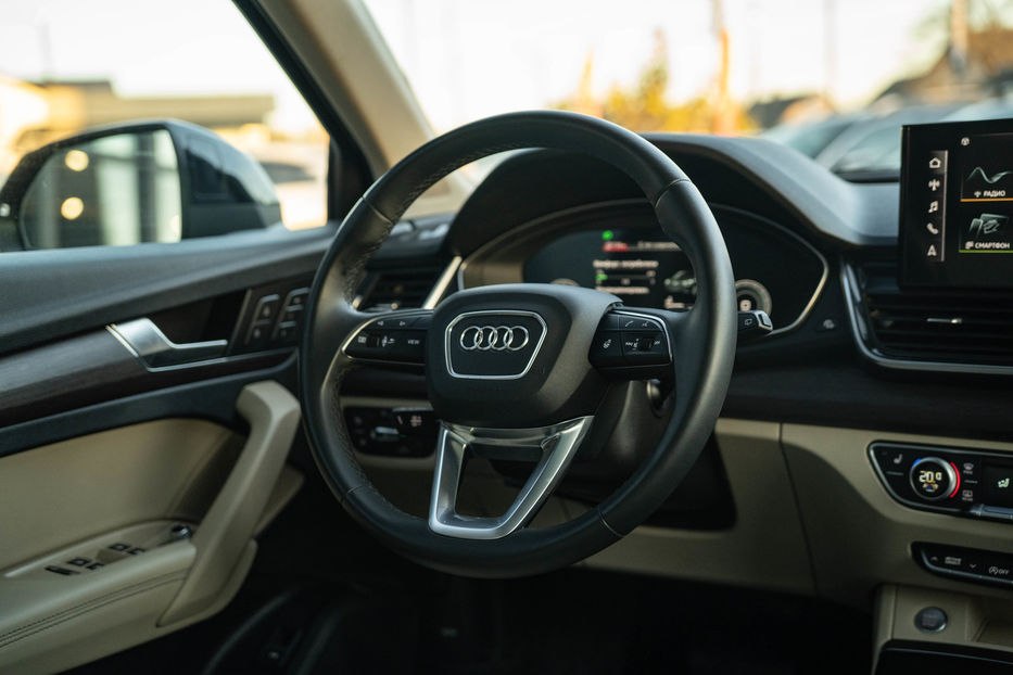 Продам Audi Q5 Premium Plus 2021 года в Черновцах